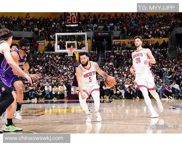 弗雷德范弗利特的崛起与NBA赛场的精彩瞬间分析